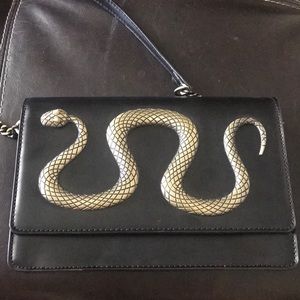 Crossbody bag